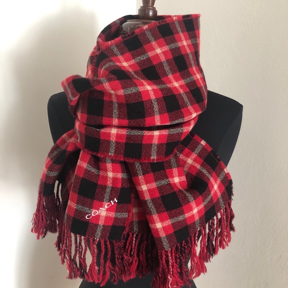 Coach Accessories - 🎄Coach scarf🧣 with fringes used once reversible